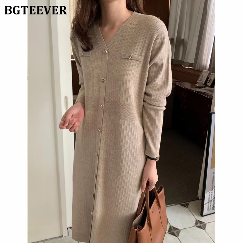 

BGTEEVER Autumn Winter V-neck Warm Loose Straight Knitted Dress for Women Casual Long Sleeve Female Single-breasted Dress
