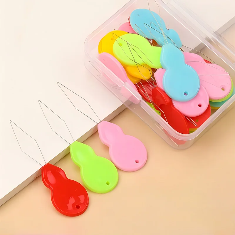 Needle Threader Tool Easy Threading Helper Handy Sewing Accessory Practical Needle Guide For Elderly People Quick Threader