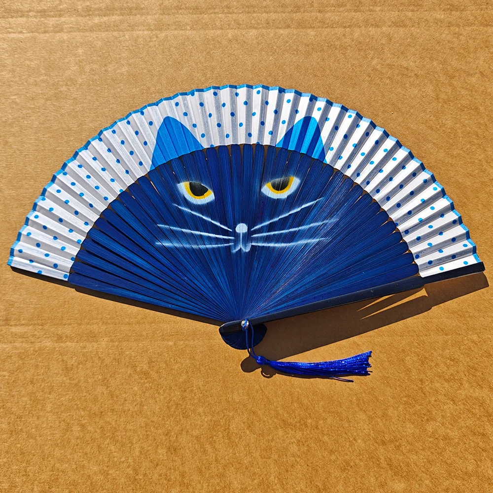 50pcs Vintage Japanese Bamboo Totoro Silk Hand Fan Cartoon Cat Painted Folding Fan Xmas Christmas Gift