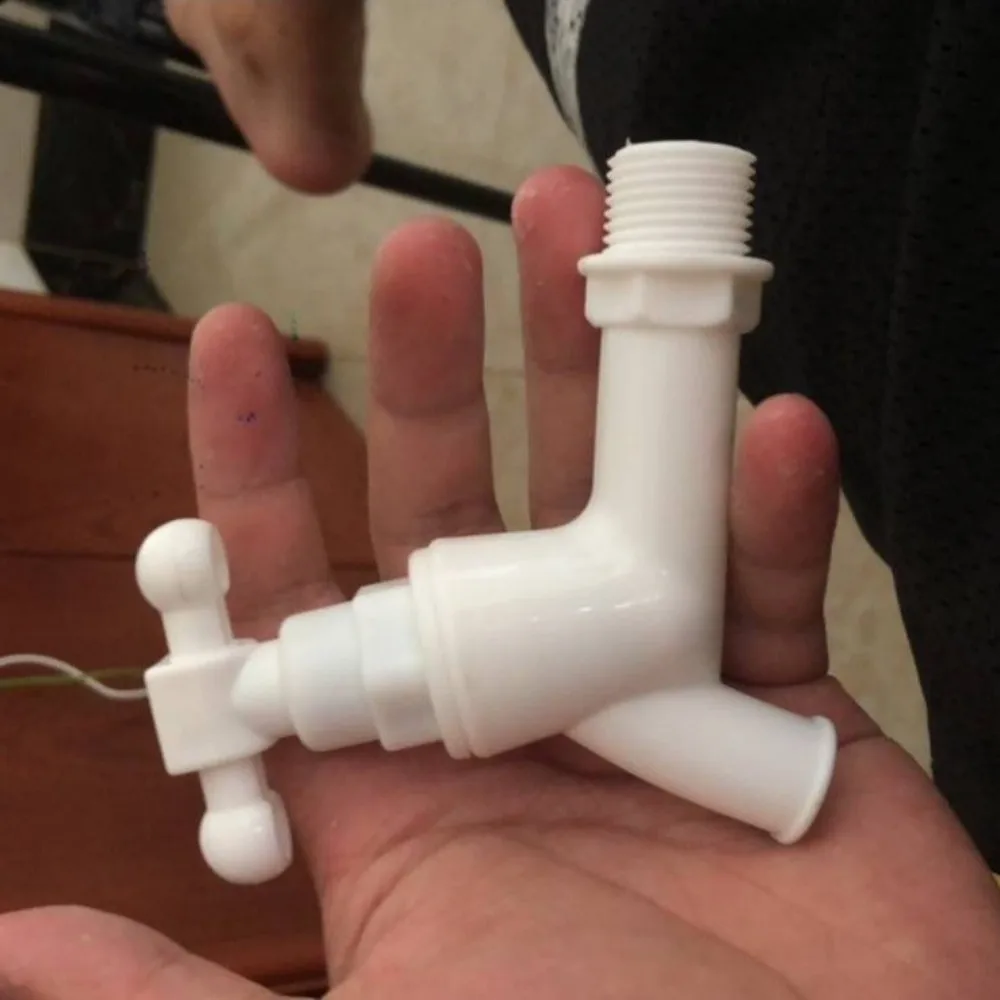 

Высокое качество 1/2 "ПП водопроводный кран с наружной резьбой 16 мм трубка водопроводный кран пластиковый универсальный кран насадка для воды для орошения сада