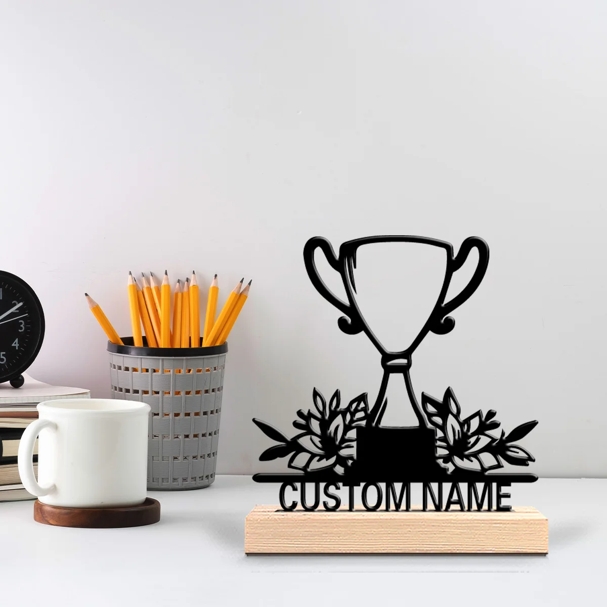 1pc Stylish Personalized Custom Trophies And Flowers Metal Statues Metal Art With Wooden Base Bedroom, Living Room, Desktop Deco