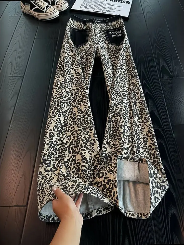 American High Street Style Pocket Leopard Print Jeans Casual Loose Straight Leg Design for Young Men Autumn New Arrival