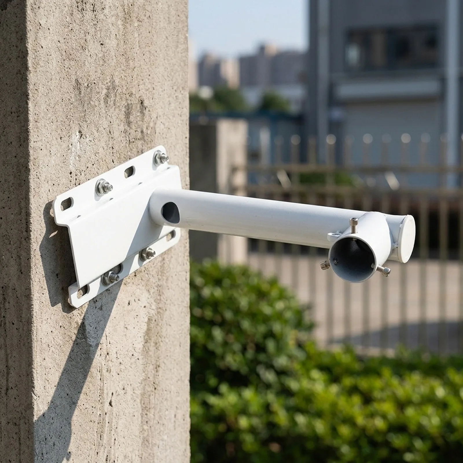 For Outdoor Pole Camera Mount Bracket 35cm Extended Arm Metal Stent for Cement Pillar Wall Horizontal Installation