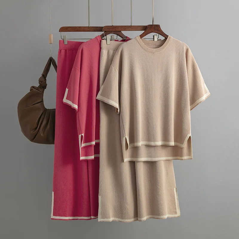 

Fashion Elegant Color-Block Split Short Sleeve Knit Top + High-Waisted Slimming Wide-Leg Pants Two-Piece Set
