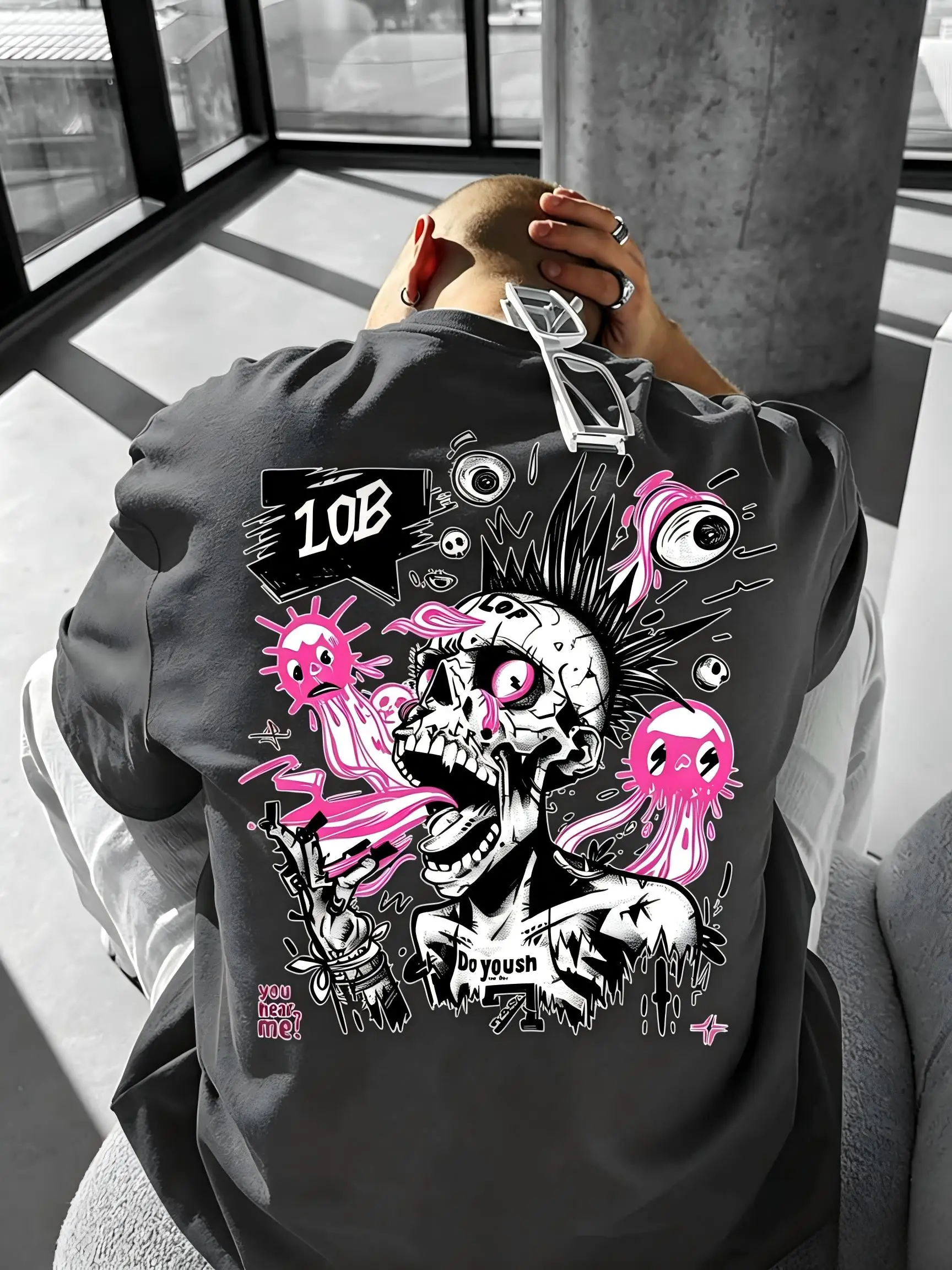 European and American men's summer fun skull letter graffiti print micro elastic breathable round neck T-shirt outdoor street to