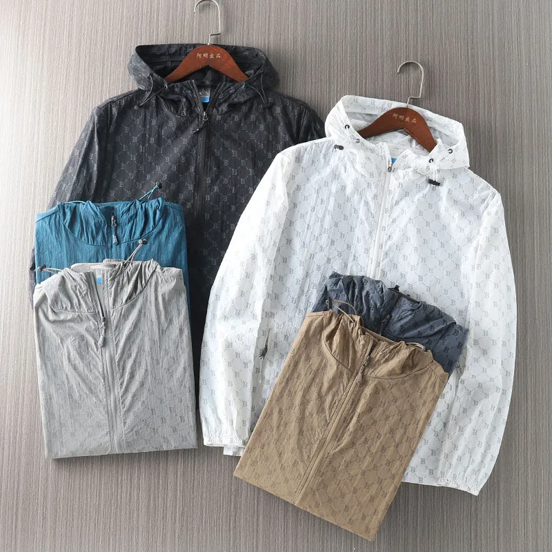 

Lightweight Breathable UV Protection Jaet for Men Outdoor Faionable Summer Hat Jaet Coat Thin Proced Ironing