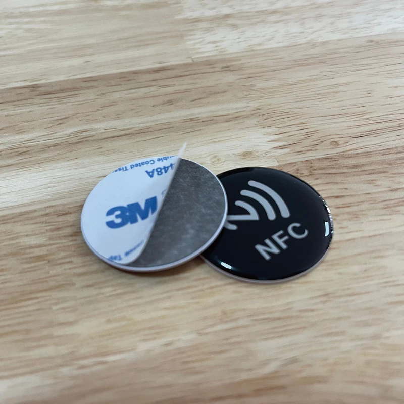 100 Stuks Ic Coin Cards, 13.56Mhz Anti-Metalen Nfc213 Nfc Card Nfc Tags, epoxy Nfc Sticker Ontmoette Lijm For A Alle Nfc Telefoon