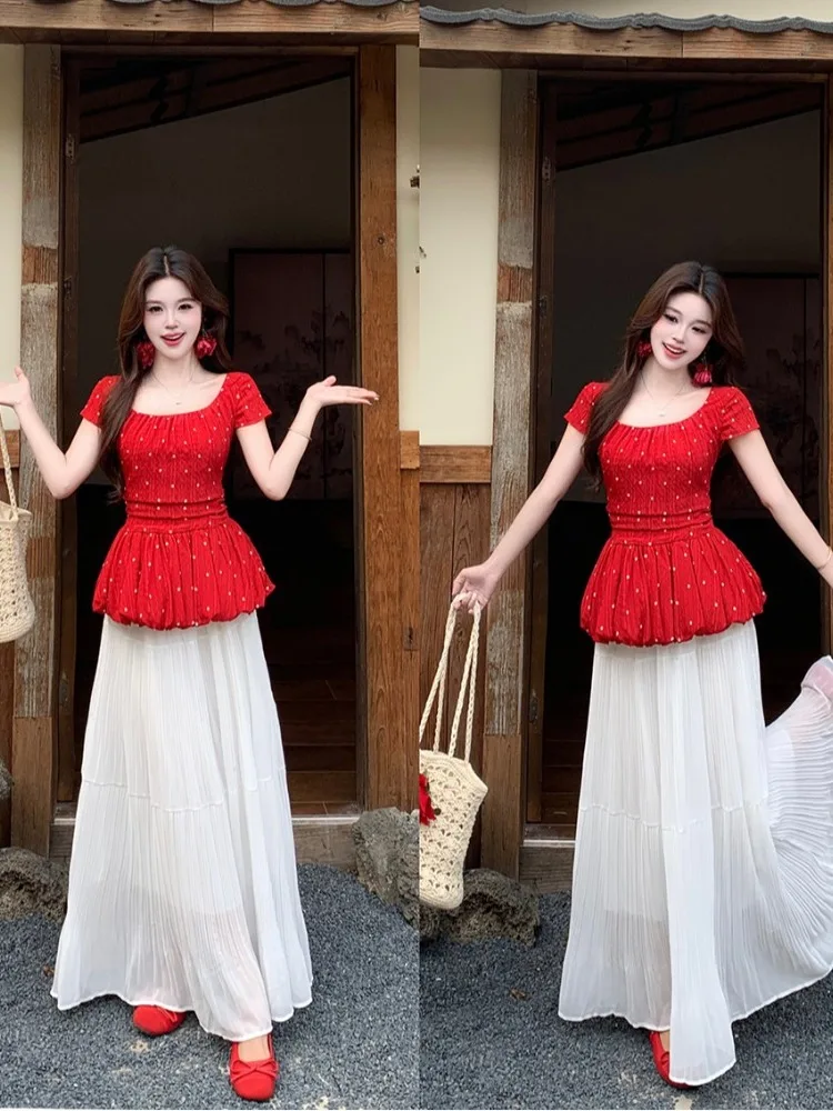 

Summer Loose plus Size Polka Dot Halter Neck Short Sleeve Top And High Waist Skirt Two Piece Set for plus Size Women