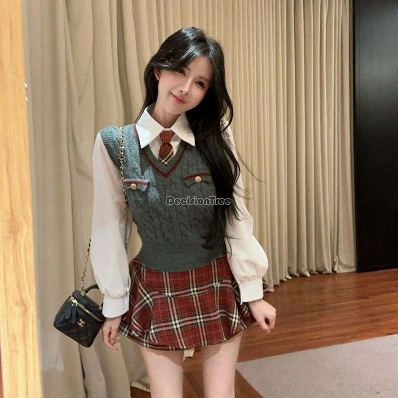 2025 migliorato stile scolastico coreano donna jk uniforme camicia a maniche lunghe maglione gilet gonna gonfia a quadri set jk moda in tre pezzi