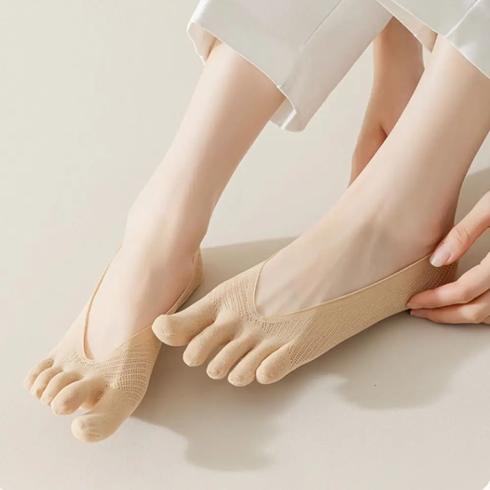 

5Pairs Ultra-thin Five Finger Boat Socks Invisible Anti-slip Split Toe Socks Hosiery Shallow Mouth Mesh Shallow Socks Women