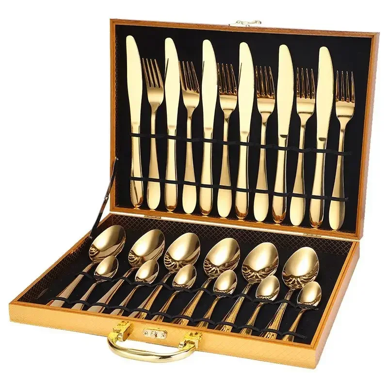 Retro Gold Cutlery Set Luxury Complete Tableware European Style Stainless Steel Spoon Fork Steak Knife Dinnerware Gift Box