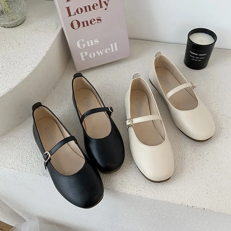 Loafers Shoes Fashion Elegant Flat Bottomed Soft Leather Button Shoes Square Toe Fairy Style Comfort Loafers Shoes 2024 Spring