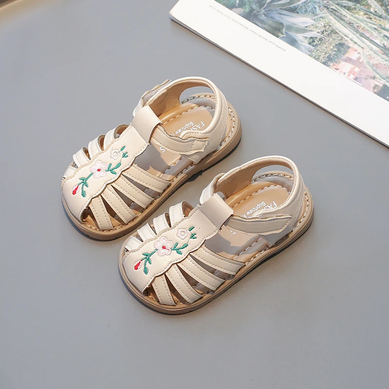 Summer Girls Sandals Beige Flowers Lightweight Girls Single Shoes 0-6 Years Old Fashion Girls Sandals Children Toddler Shoes