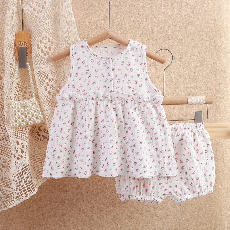 Girls' Floral Vest Shorts Set Soft Cute Comfortable Breathable Double-layer Cotton Gauze Pajamas Two-piece Set for Baby Girls