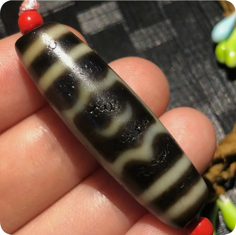 Magic Power Tibetan Old Agate Dapeng bird Totem dZi Bead 39.8*12.1mmC1914