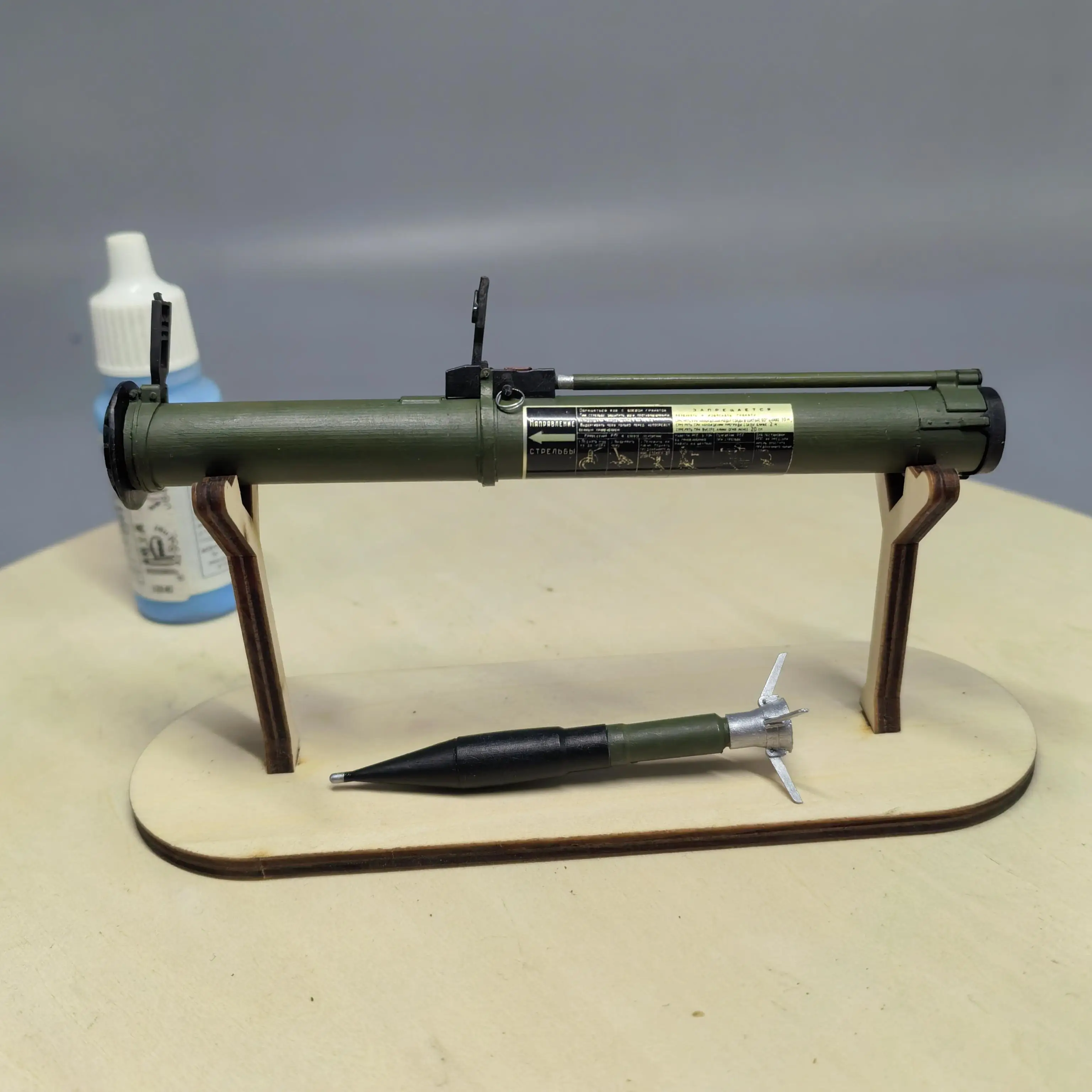 1/6 مقياس العمل العسكري الشكل ملحق RPG-26 Aglen المتاح قاذفة الصواريخ ثلاثية الأبعاد مطبوعة مصغرة لعبة مجسمة بندقية #1