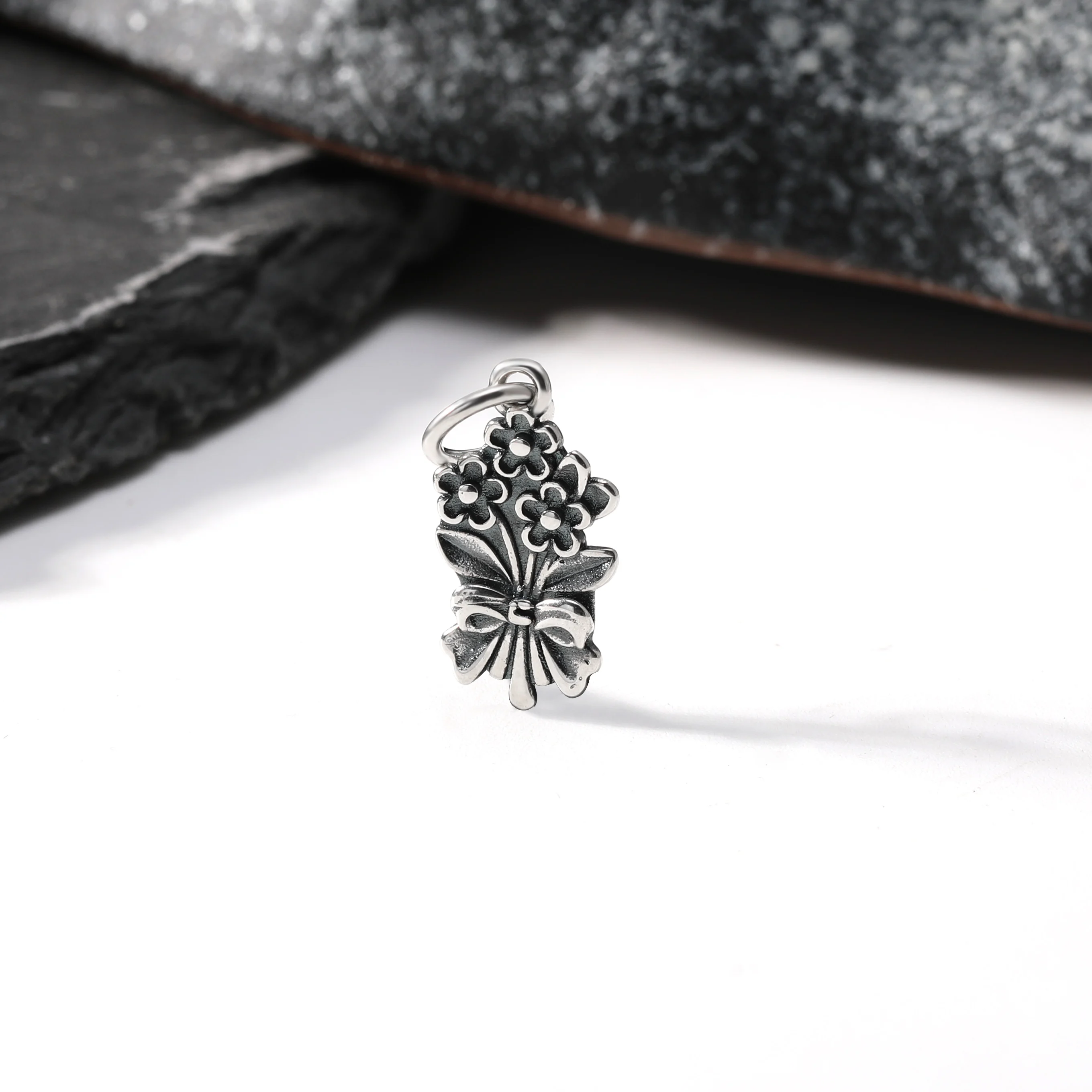 

DJ161 genuine 925 sterling silver fashionable exquisite plant bracelet keychain accessories pendant bouquet charm silver jewelry