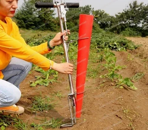 Seedling planting artifact seedling transferter tagricultural tools mulch film agricultural  tomato pepper planting machine