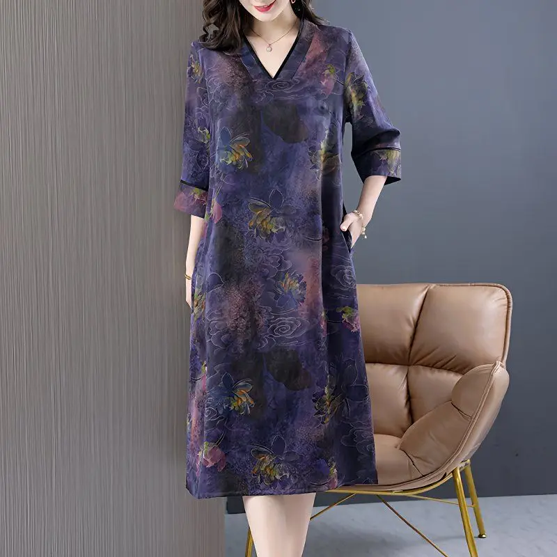 2025 New Spring Summer Dress Women V-neck Printed Floral Dress Fashion Long-Sleeved Loose Silk Dresses Ladies Plus size Sundress view 2
