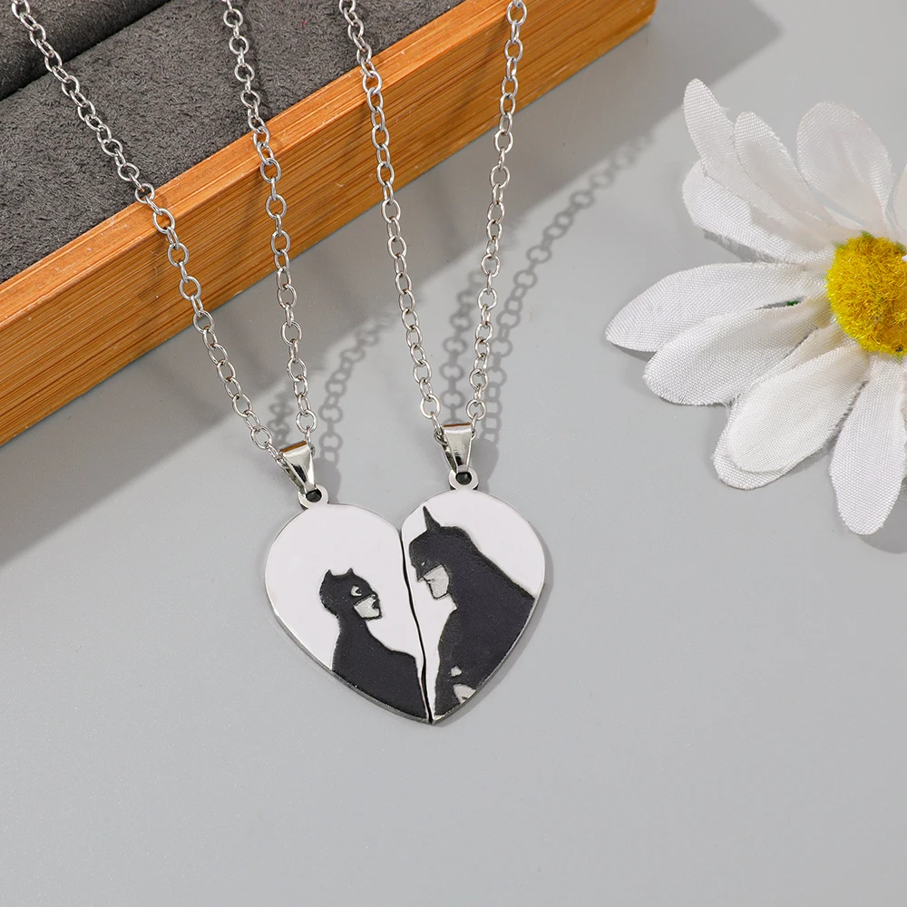 Batman amor empalme colgante collar películas temáticas joyería creativa Simple para regalos conmemorativos del Día de San Valentín