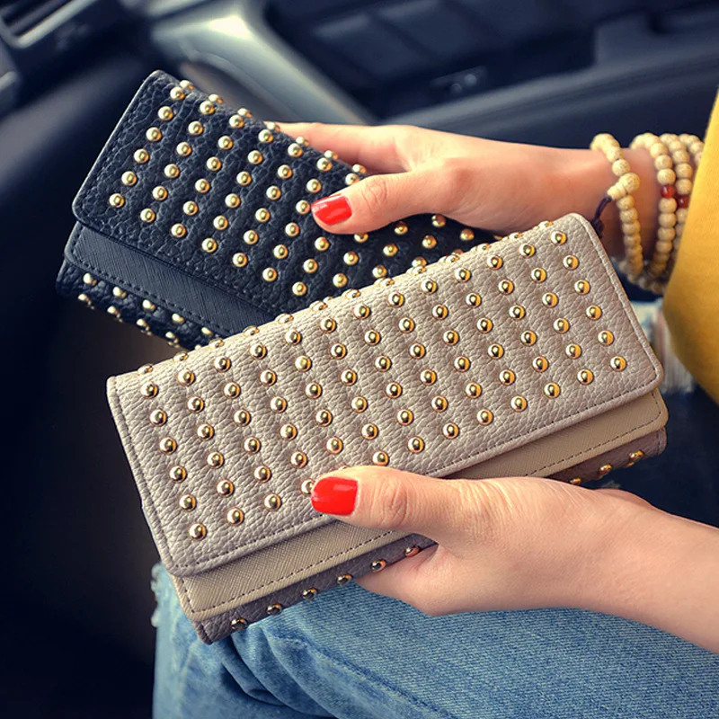 

Famous Brand Luxury Pop Punk Rivets Long Women Vintage Multifunction Coin Pocket Purse Card Holder Female Clutch Wallets