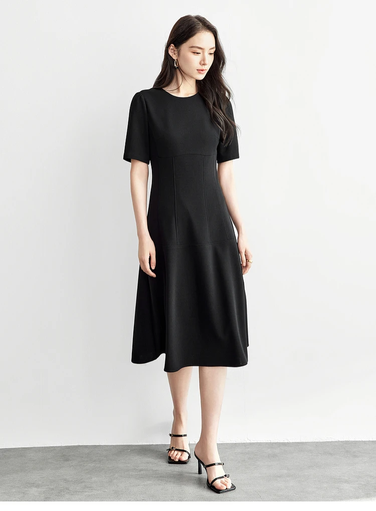 

SENTUBILA Hepburn Style Black Dresses Womens 2025 Spring Formal Workwear Crewneck Short Sleeve A-line Knit Midi Dress 151L57818