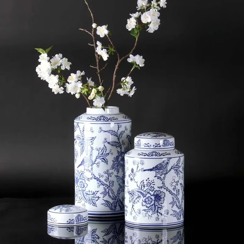 Ceramic ginger jar antique home jewelry flower arrangement vase porcelain blue and white jar decoration