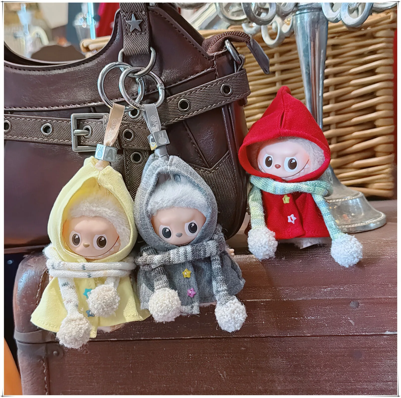 For Mini 4.0 Labubu Pin Love Series Cute Doll Clothes Star Button Cloak Coat Scarf 10.5cm Labubu  Outfit Doll Accessories