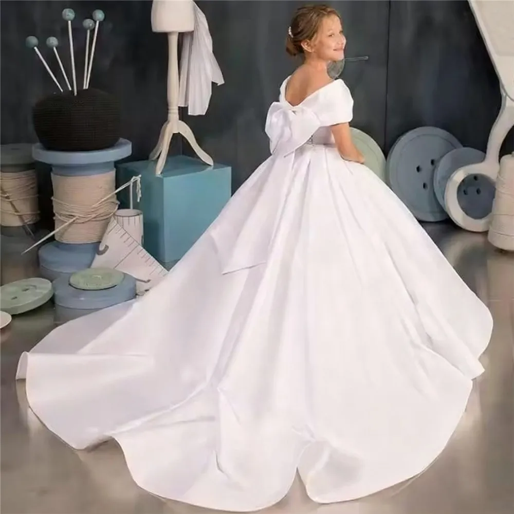 

Elegant Flower Girl Wedding Dress Off Shoulder with Big Bow Satin Princess Birthday Party Dress First Communion Ball Gown