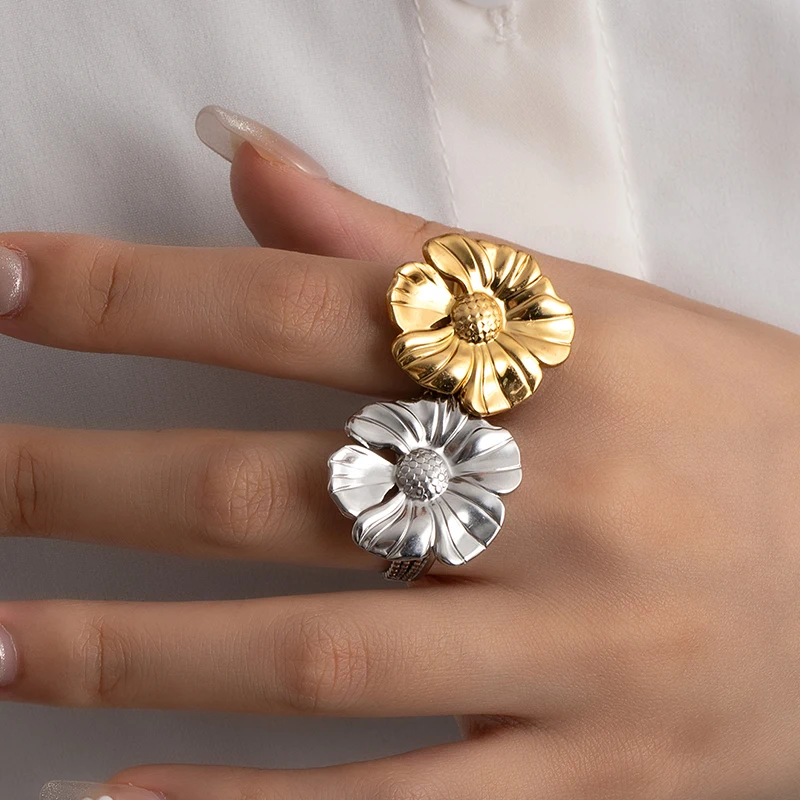 ANENJERY 316L Stainless Steel Sunflower Open Ring for Women Men Temperament Personality Bohemia Jewelry Party Gifts Wholesale