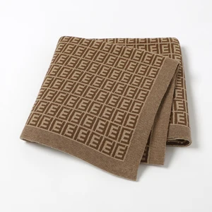 8 최고의 판매 구찌 담요 커버 - №8