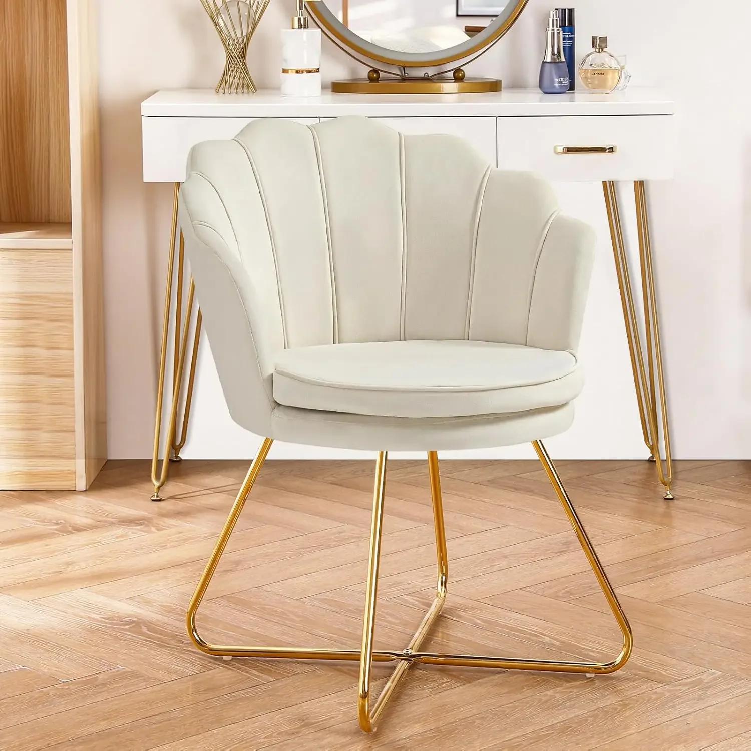 

Velvet Vanity Ch-air, Upholstered Accent Chair for Living Room, Makeup Chair for Bedroom Home Office Desk Chair (Khaki)