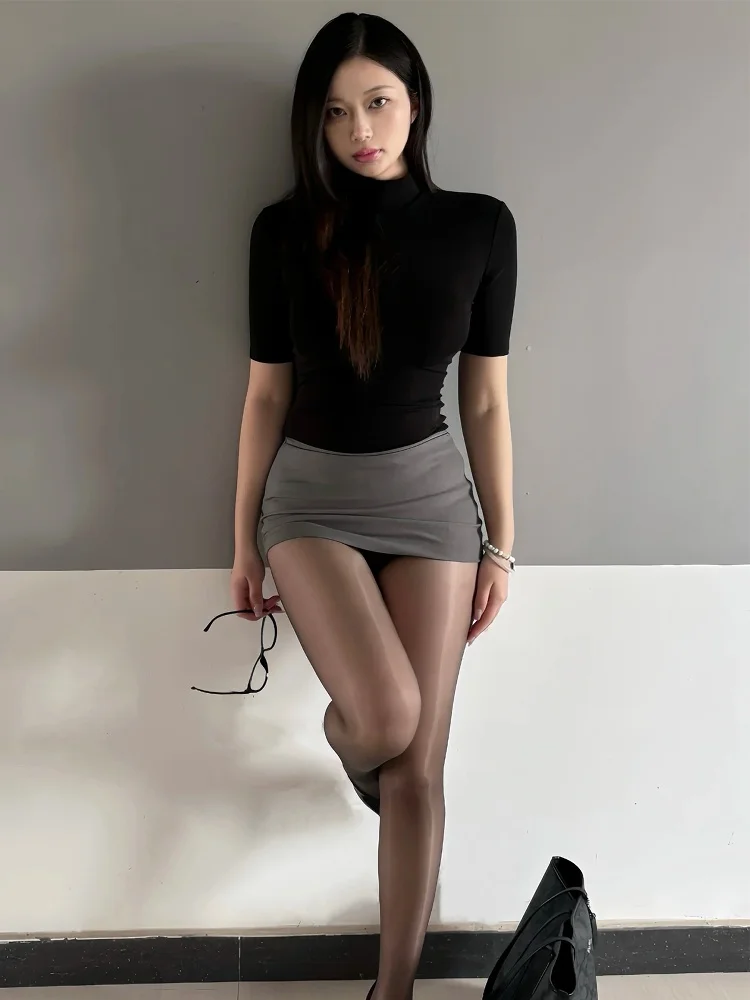 

Комплект Hot Girl Pure Desire: облегающая юбка с низкой талией, юбка А-силуэта, стройнящий универсальный топ с рукавом до локтя