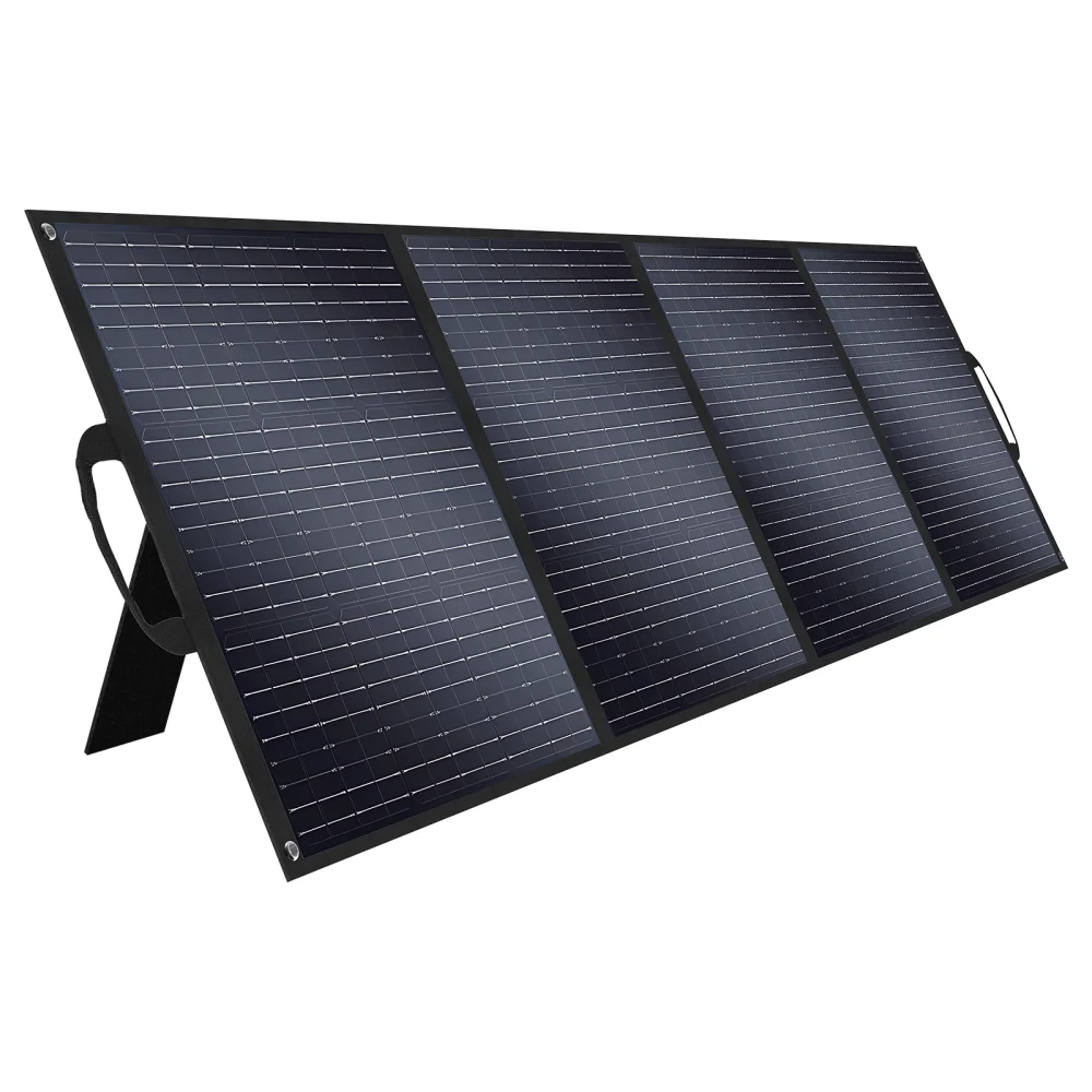 Les panneaux solaires fournissent une énergie propre pour les maisons et les industries