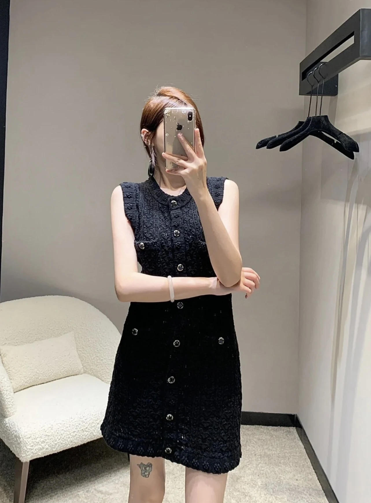 High Quality 2024 Knitted Summer Single Breasted Sleeveless Cardigan Vest Dress Women\'s Clothing 3D Jacquard Dresses F578