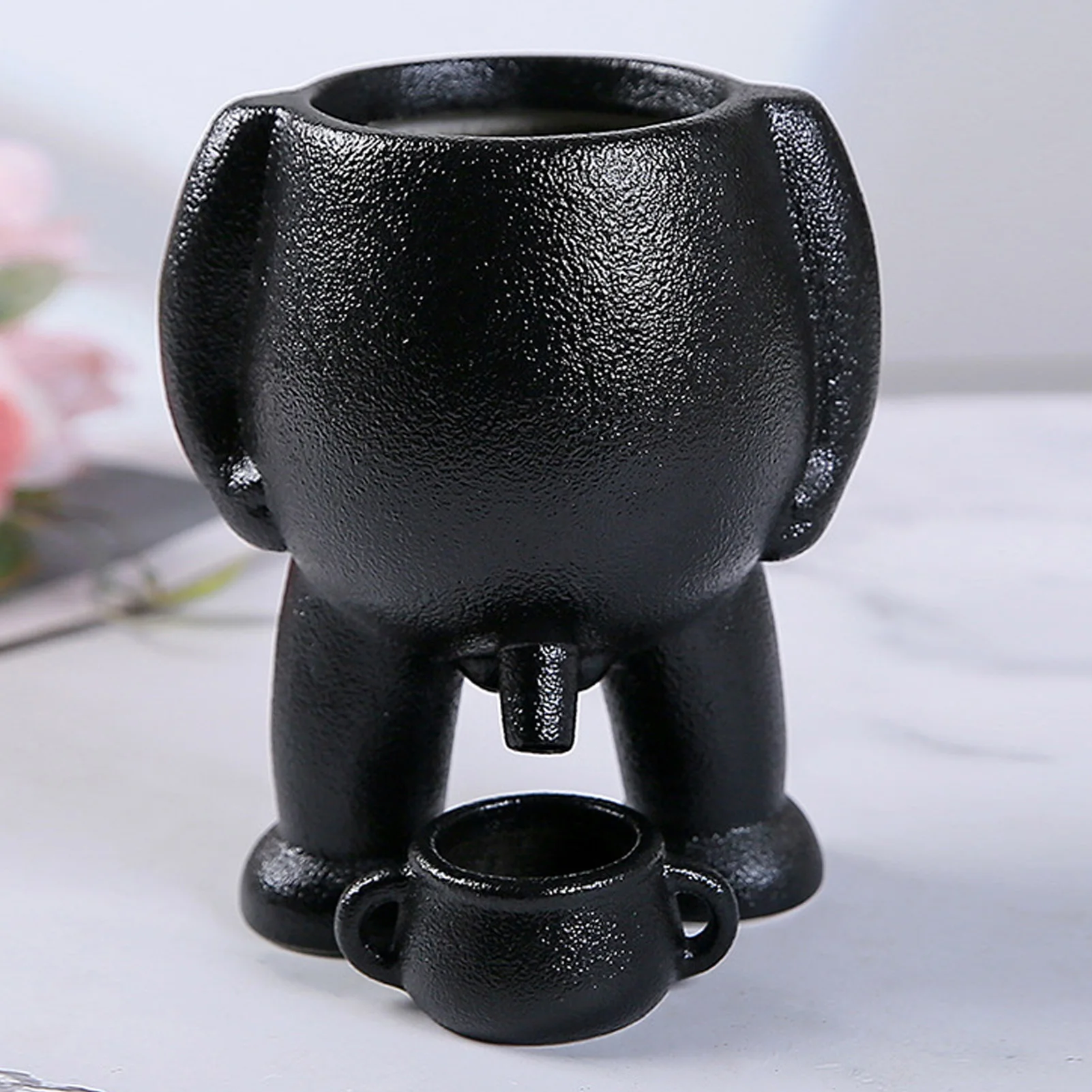 Flowerpot Ceramic Flower Pot Simulation Innovative Little Man Pees Decoration  Planter Pot for Office Desktop