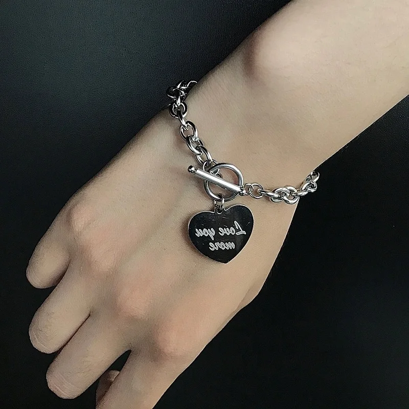 

2026 Fashion Stainless Steel Silver Color Bracelet Double Heart Pendant Design Love You Women's Jewellery Bangle Wholesale Gifts