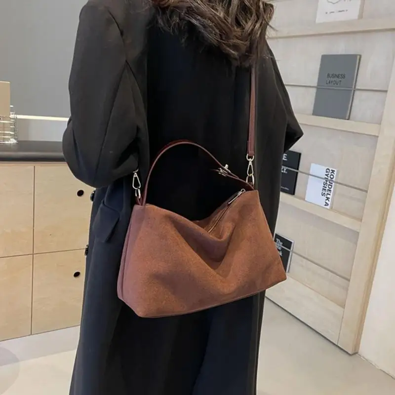 

Elegant Handbag for Women Daily Use Satchel Shoulder Bag Fashion Crossbody Purse Unique Top-handle Bag Handbag