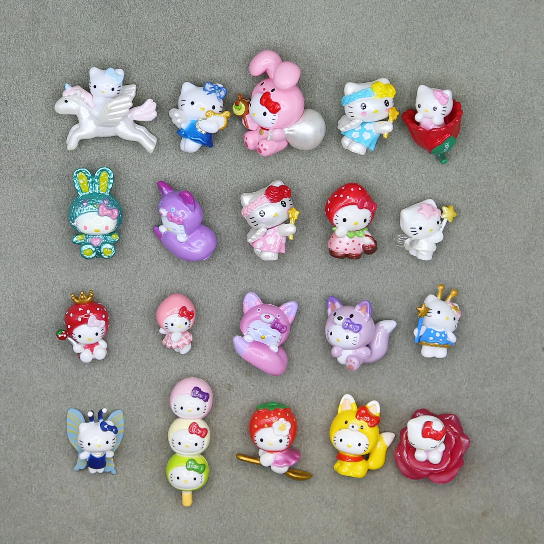 New Anime Hello Kitty Cute Cartoon Mini Doll Phone Case Diy Patch Material Accessories Pen Head Decoration Hole Shoe Decoration