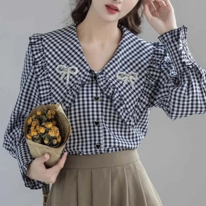 

Красивые рубашки с рюшами и воротником «Питер Пэн» с длинным рукавом, черно-белая классическая клетчатая рубашка с милым бантом, французский темперамент, женские весенние топы