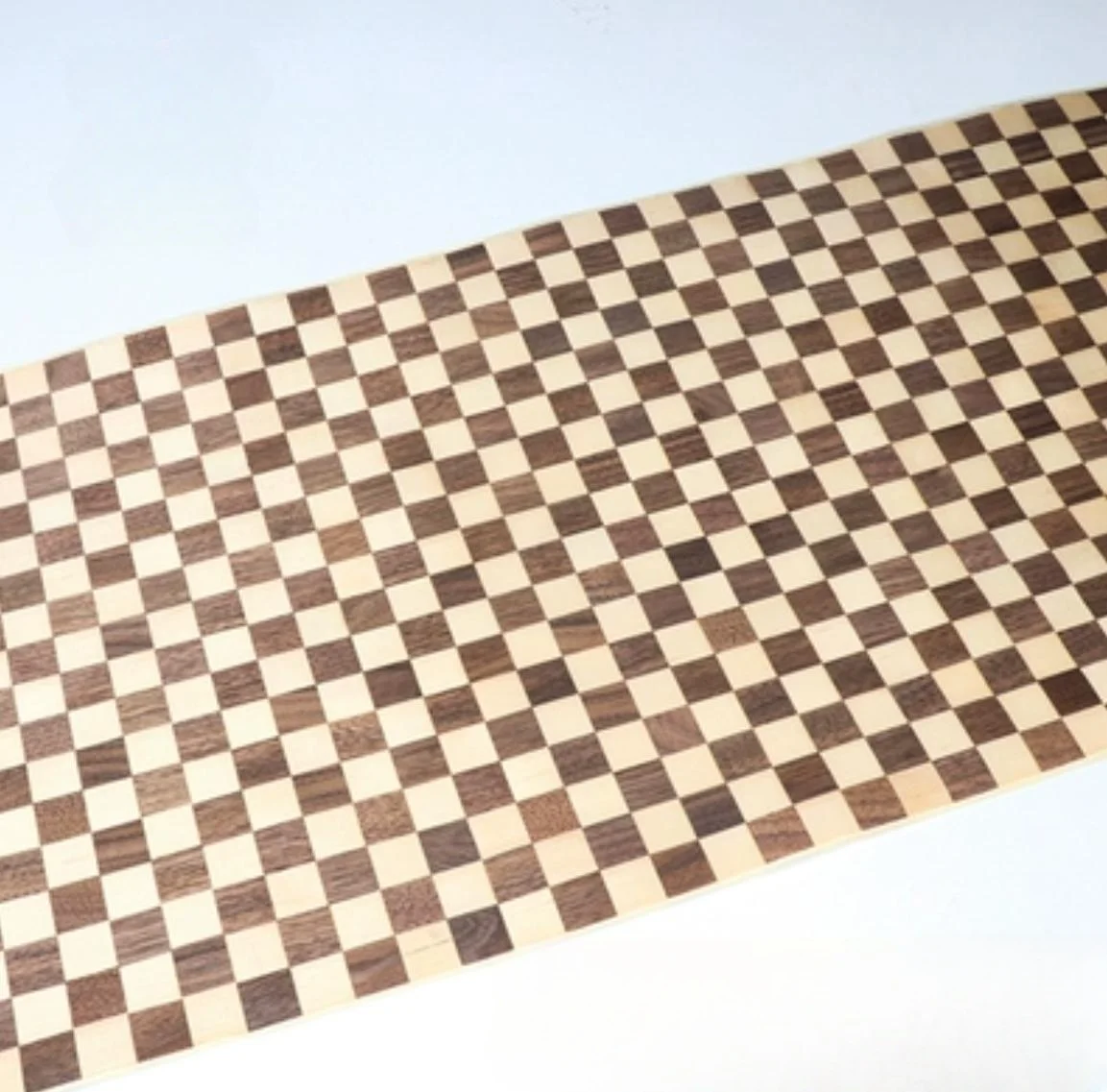 L:2.5meters Width:430mm T:0.25mm 2-color Checkered Wood Veneer High End Fashionable Wood Veneer Sheets Decoration