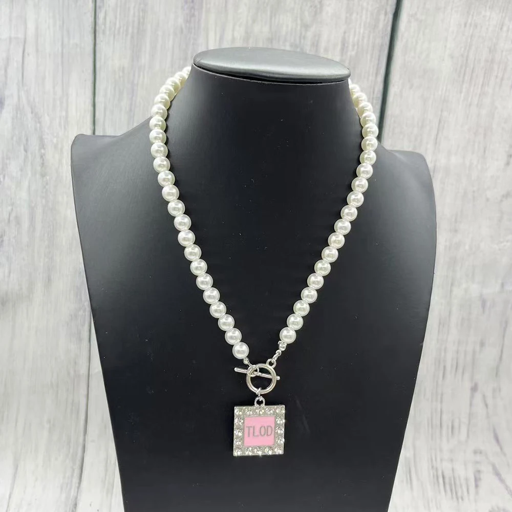 Pearl Chain OT Clasps Pink Group Crown Women TOP LADIES OF DISTINCTION TLOD Necklaces Jewelry