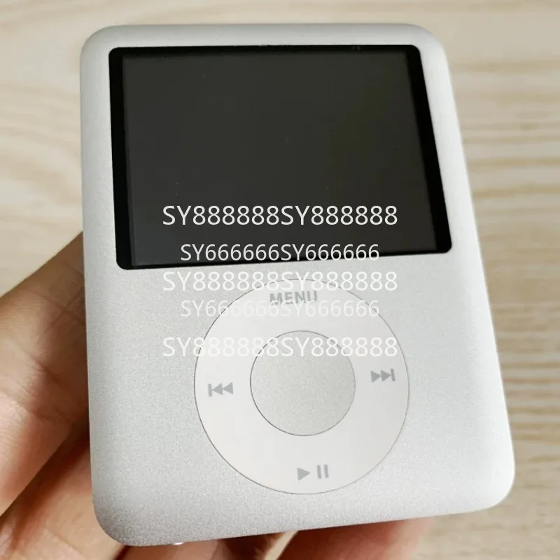 99% New Retro Silver 8GB MP3 MP4 Player Compatible With iPod Nano 3rd Generation Preloaded Songs