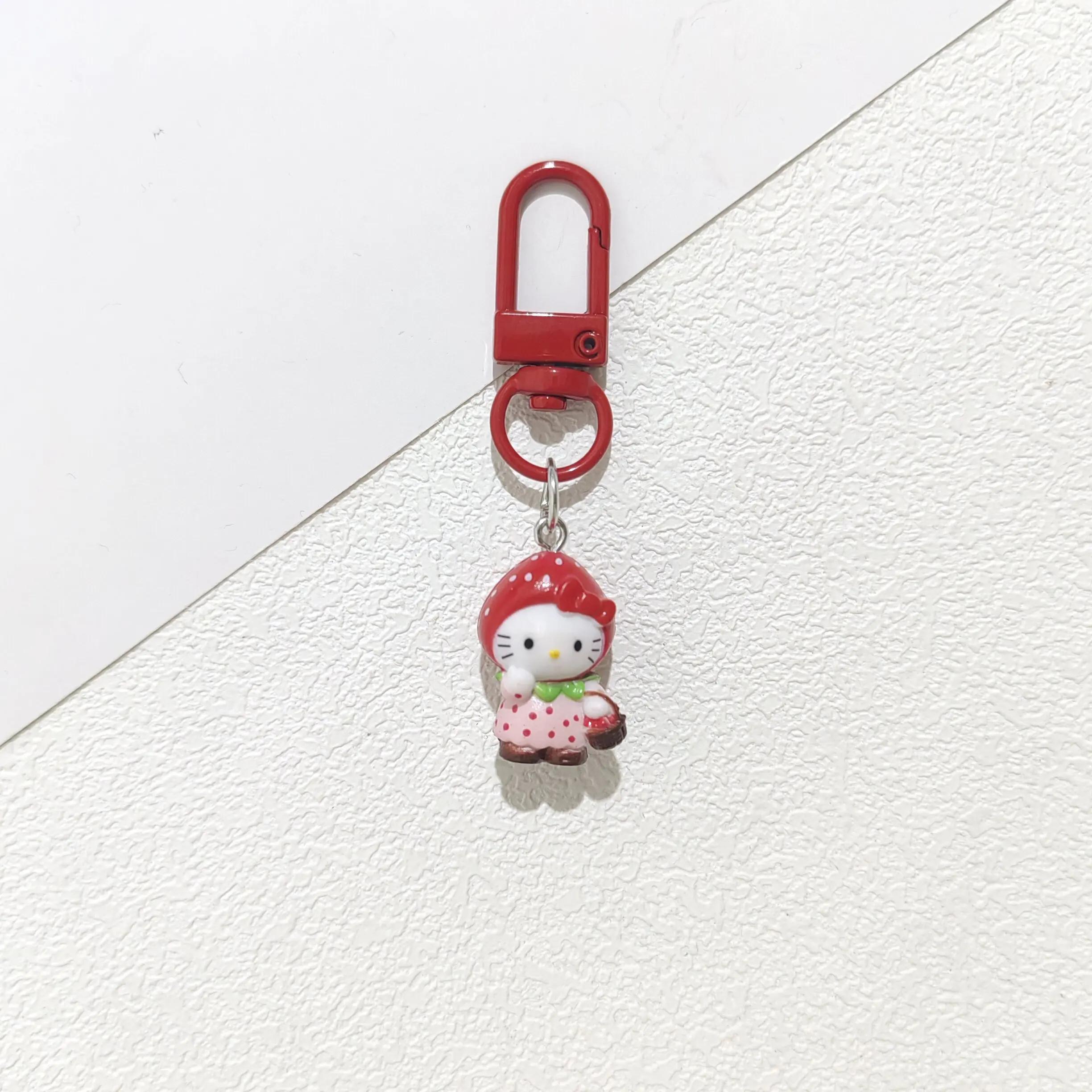 Kawaii Strawberry Car Keychains Mobile Pendant Funny DIY Phone Cute Keychain Decoration Accessories Anime Key Chains Friend Gift