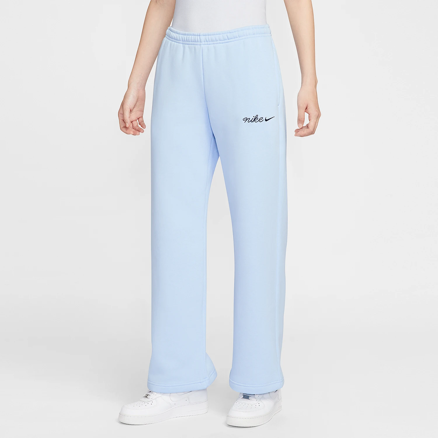 

Оригинальные женские спортивные брюки прямого кроя Nike IM7499-441