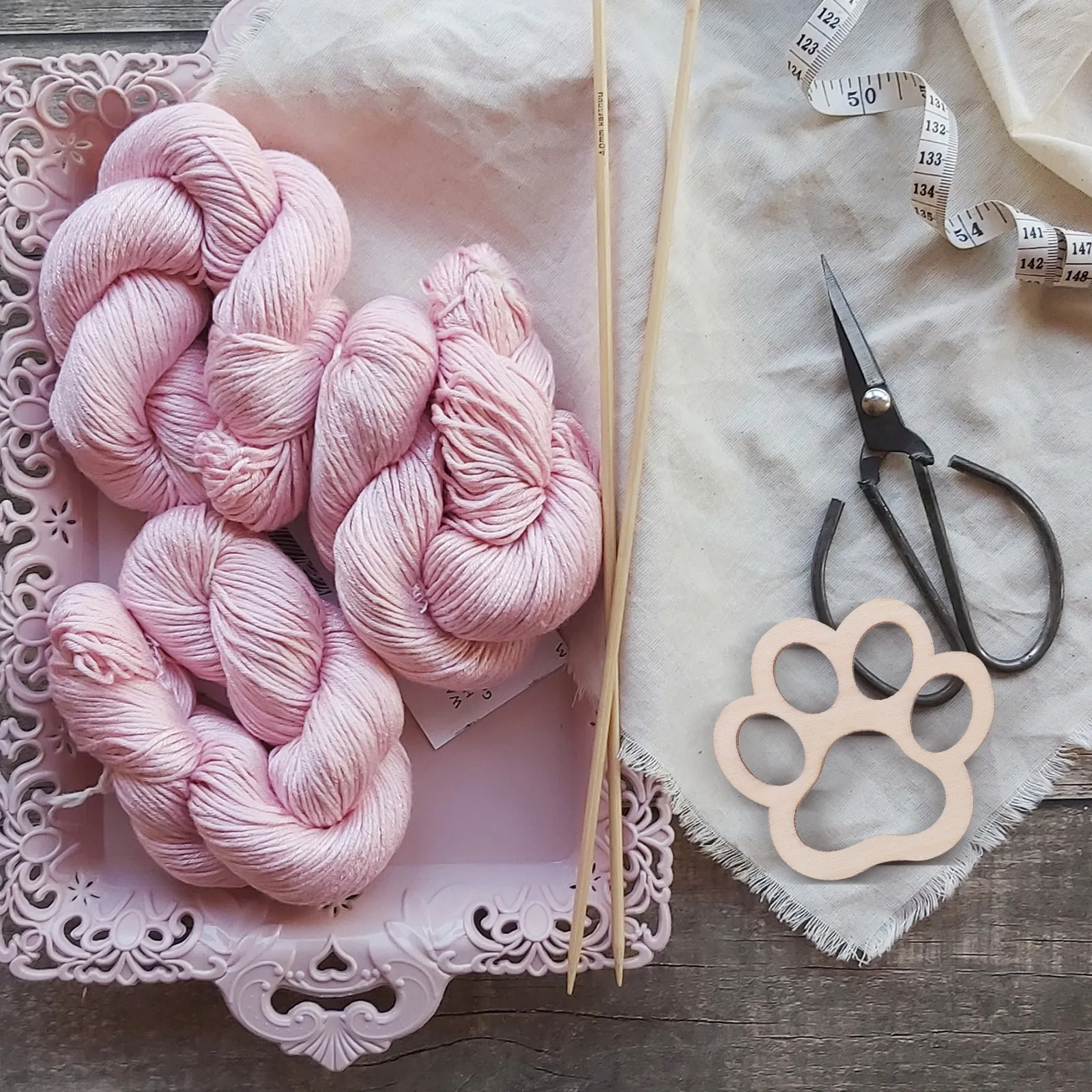 

30Pcs Wooden Thread Boards Blank DIY Winding Plates for Thread Storage and Craft Yarn Organizer Sewing Accessories Kit