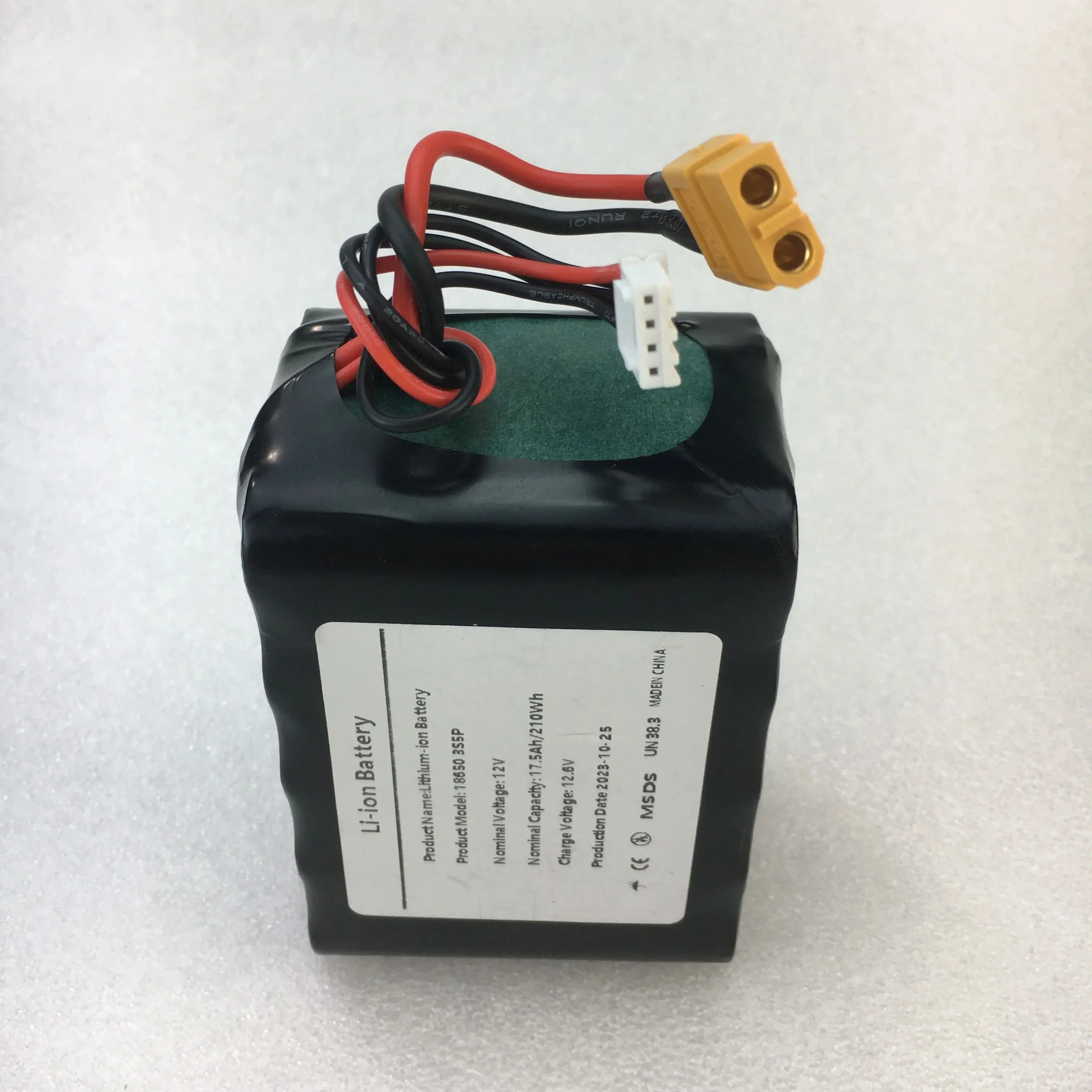 

Новая литий-ионная аккумуляторная батарея 3S5P 12В 17.5Ач для БПЛА, 12.6В, высокая емкость, для различных радиоуправляемых самолетов и квадрокоптеров, XH2.54-4P XT60