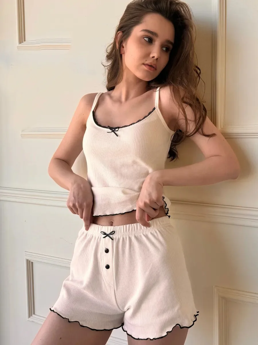 

Women's Pajamas Set Fashion Sexy Sling Crop Top Shorts 2 Pieces Suit Sleepwear Solid Color Comfortable Home Clothing Loungewear