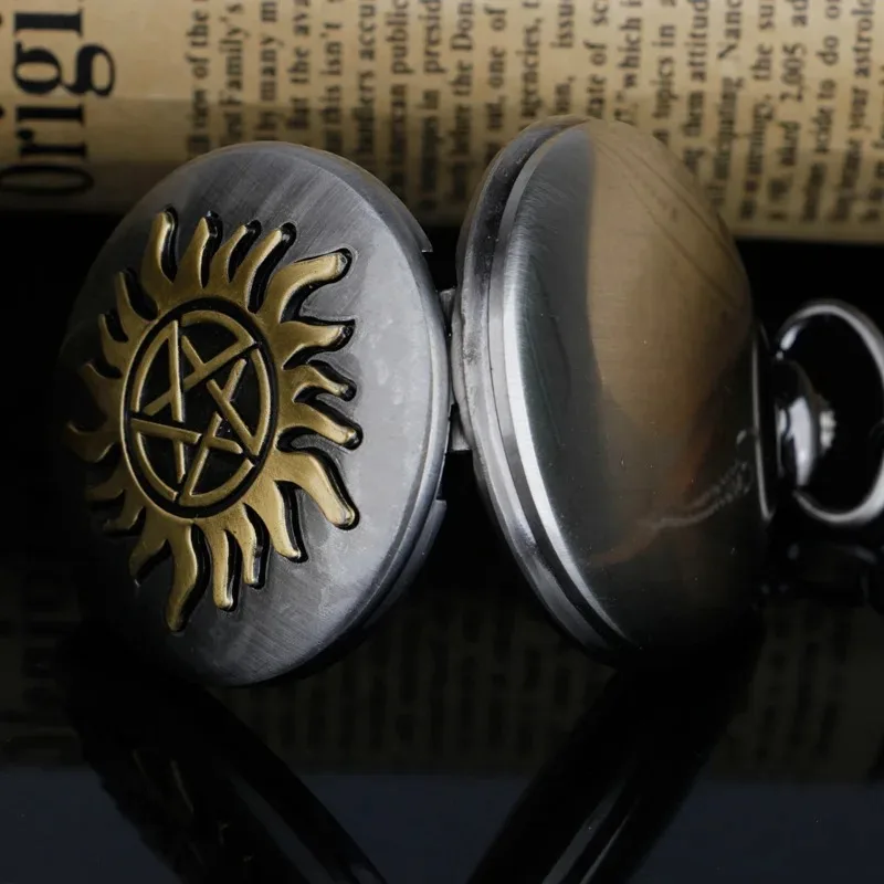 Classic Moive Anime Sun Pentagram Pocket Watch Steampunk Necklace Digital Pendant Chain Clock Fashion Sculpture Men Women Gift