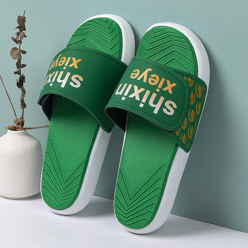 

2025 Summer Men's Sandals Lightweight Comfortable Breathable Slippers Outdoor Casual Large Size Women's Beach Shoes Garden Shoes